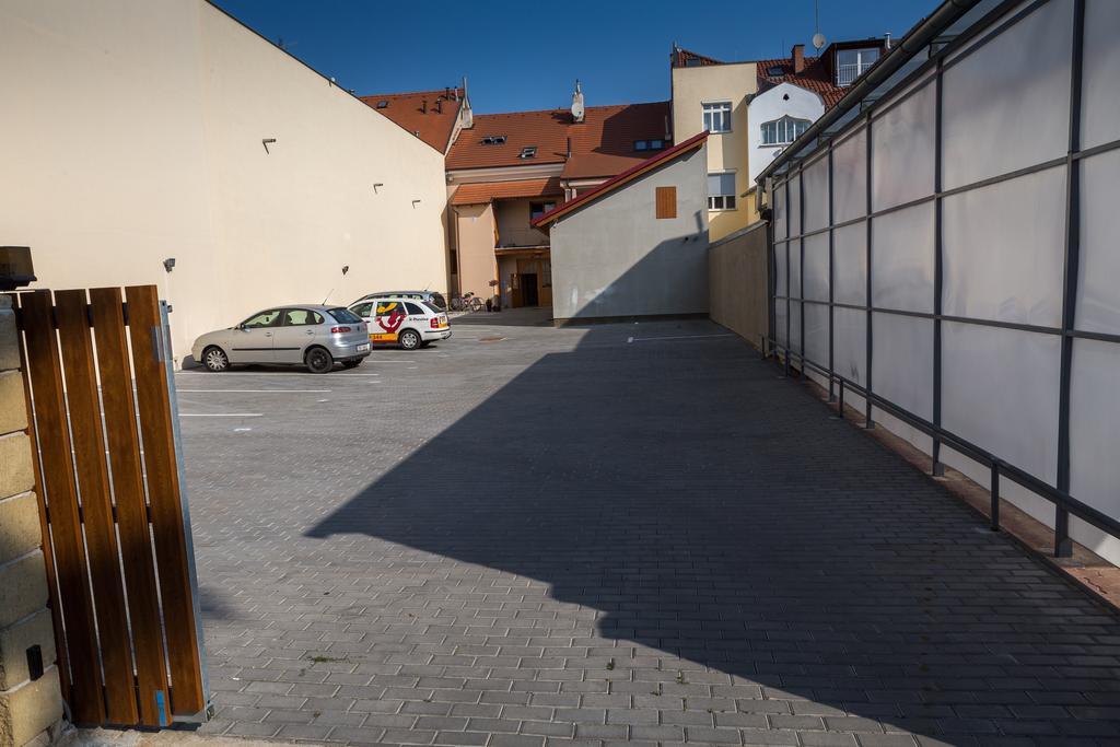 Penzion Longus Kyjov  Esterno foto