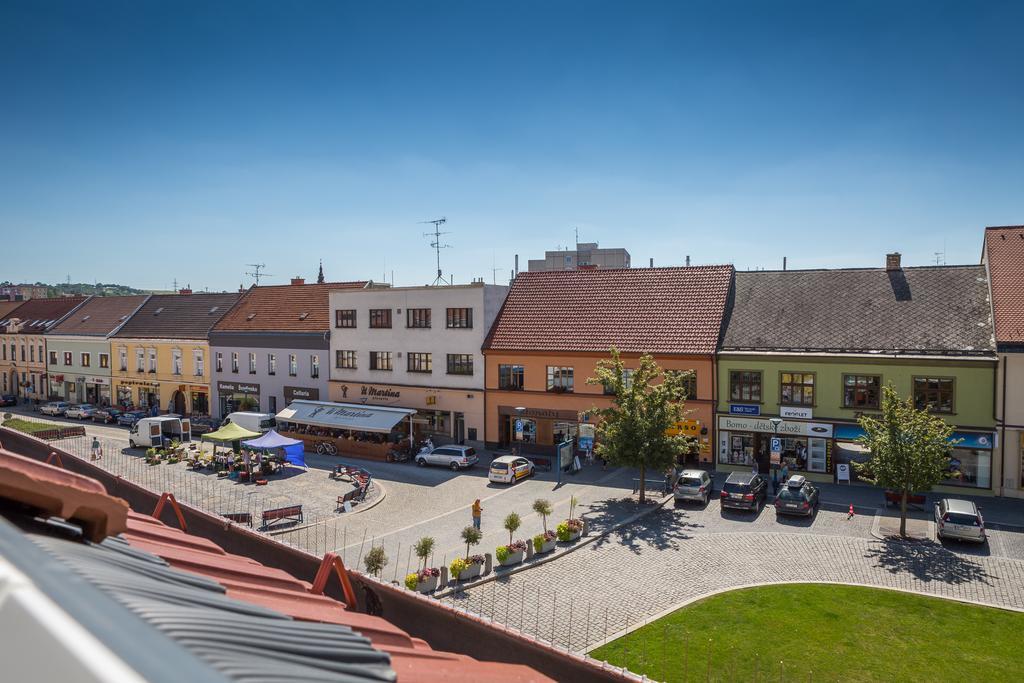 Penzion Longus Kyjov  Esterno foto