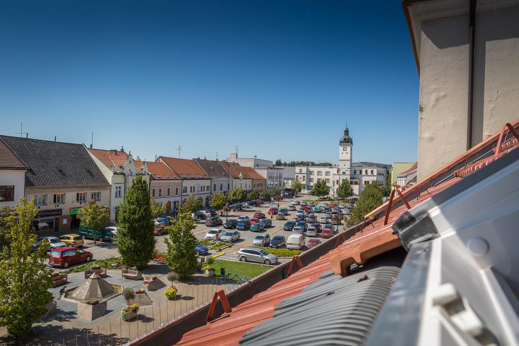 Penzion Longus Kyjov  Esterno foto